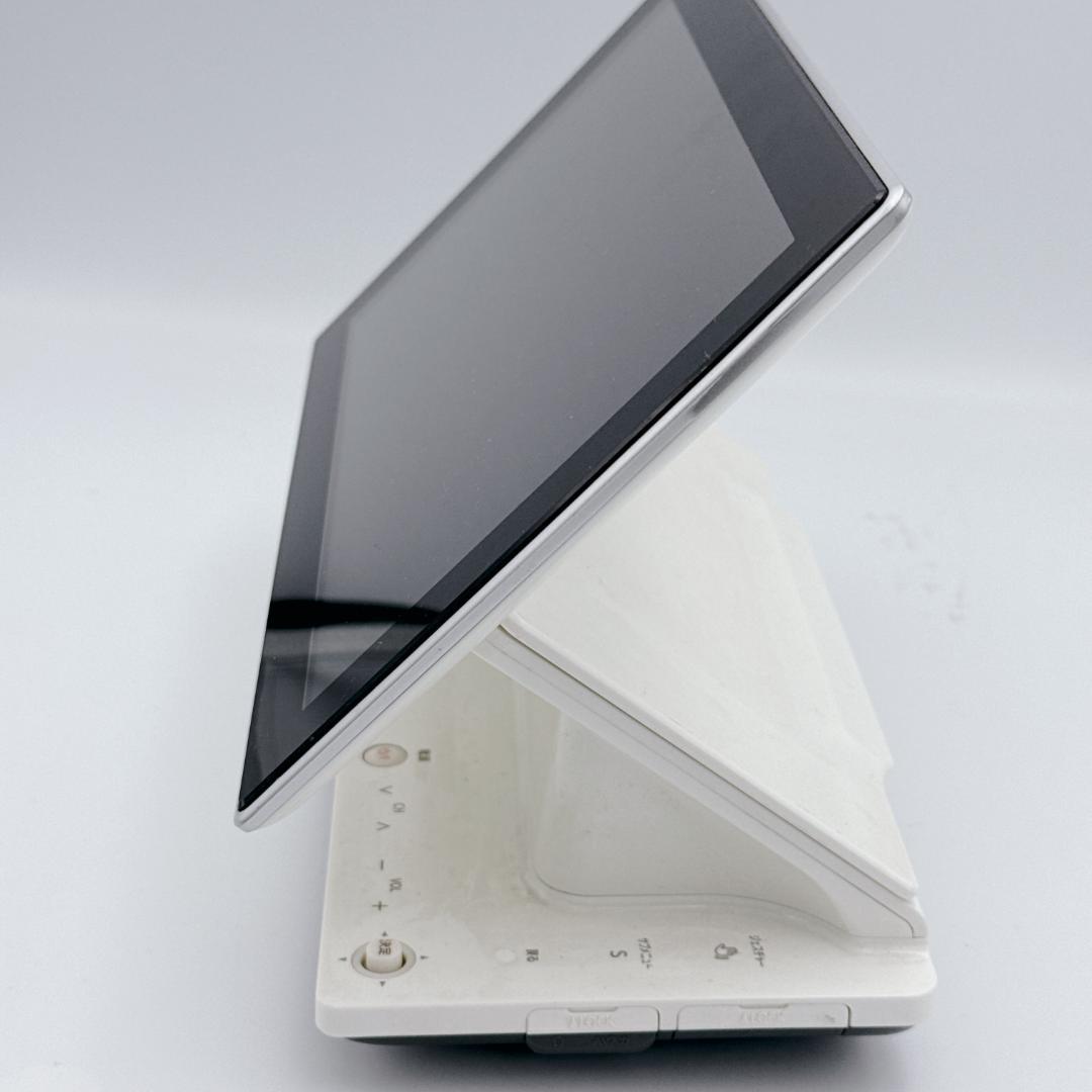 【概ね美品】Panasonic ポータブルテレビ DMP-HV200