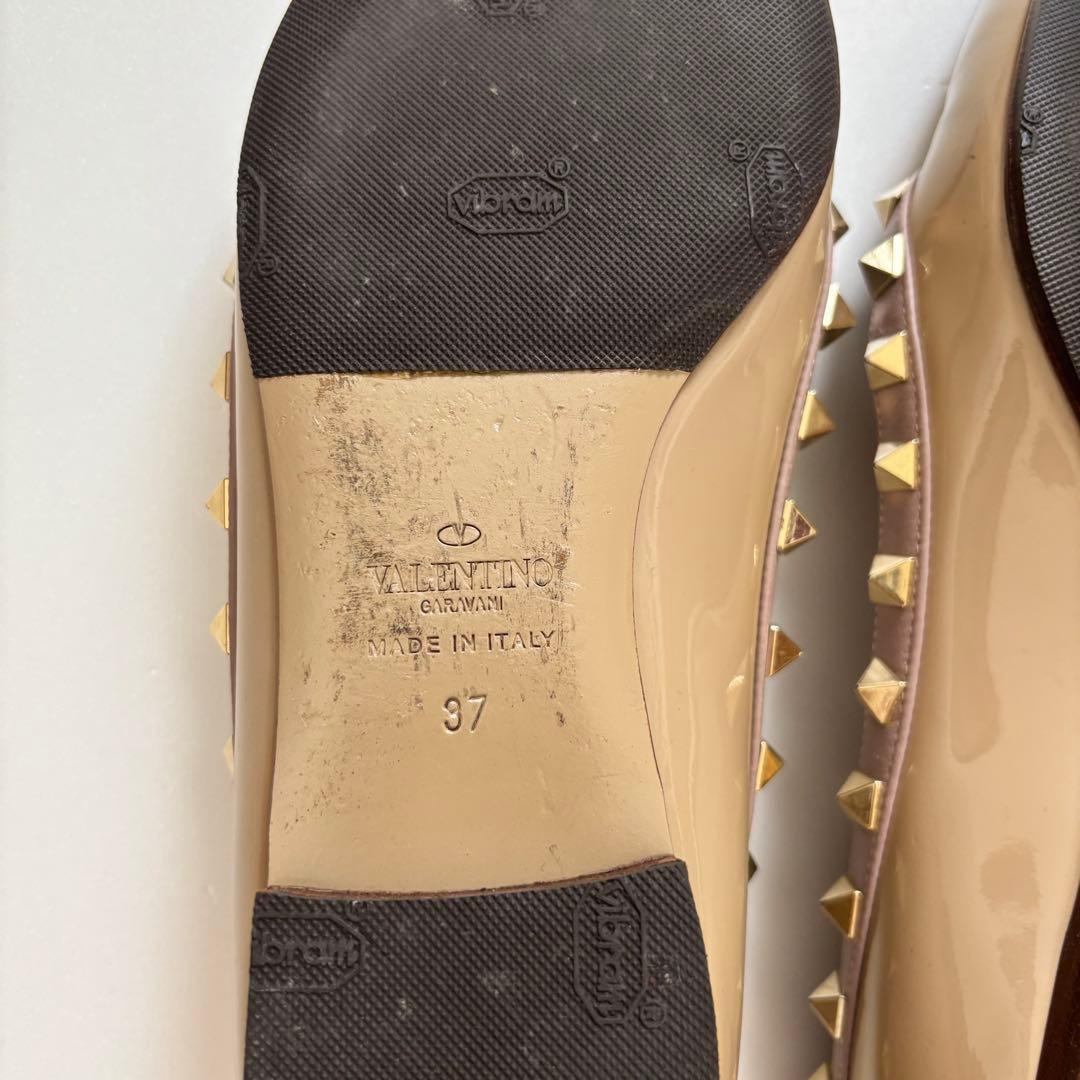 Valentino ヴァレンティノ ロックスタッズ エナメルバレリーナ