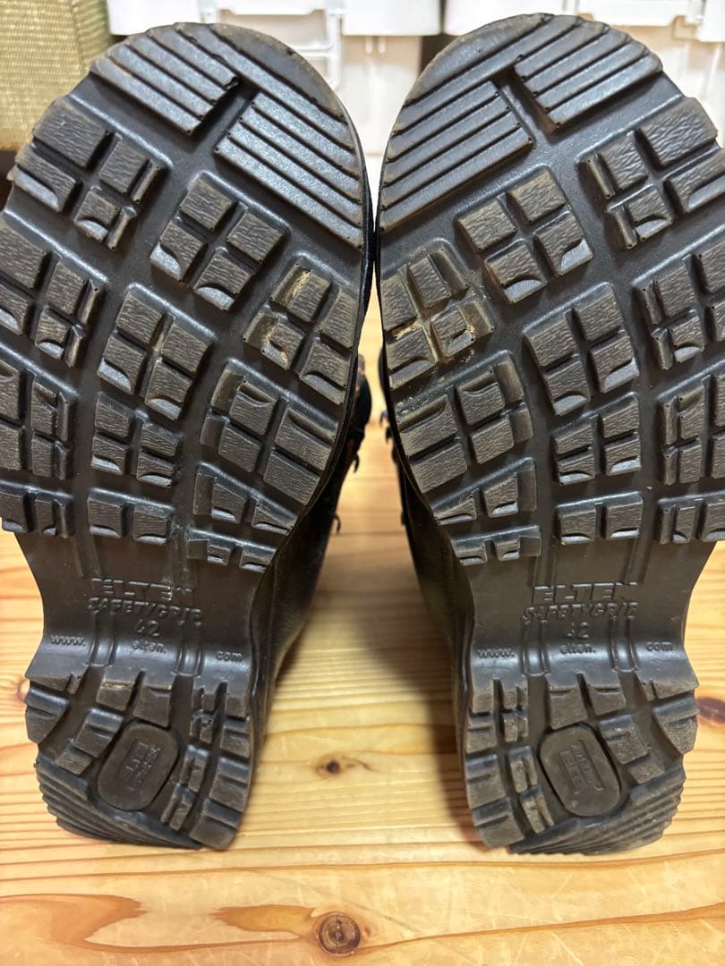 スチール　stihl チェーンソー作業着　チャップス　ブーツ　薪ストーブ　林業