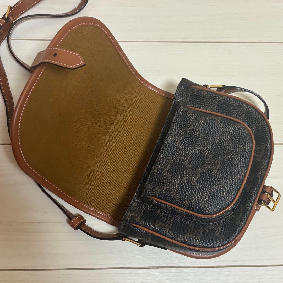 ゆ*読様 CELINE ミディアム フォルコバッグ トリオンフキャンバス＆カーフ