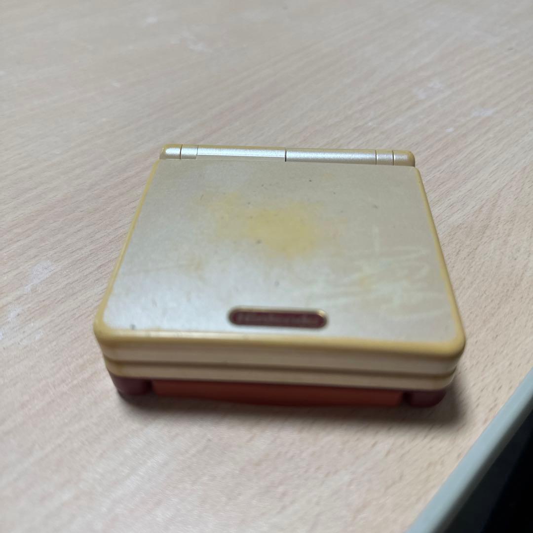 ゲームボーイアドバンスSPファミコンカラー