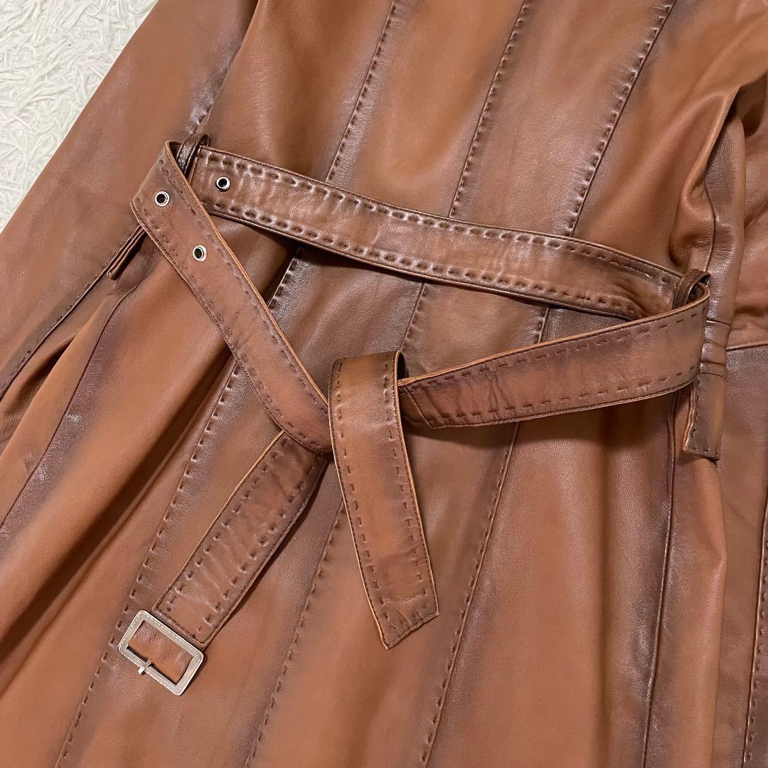 未使用に近い ラムレザーコート パイソン柄 マキシ丈 本革 ベルト S-M相当