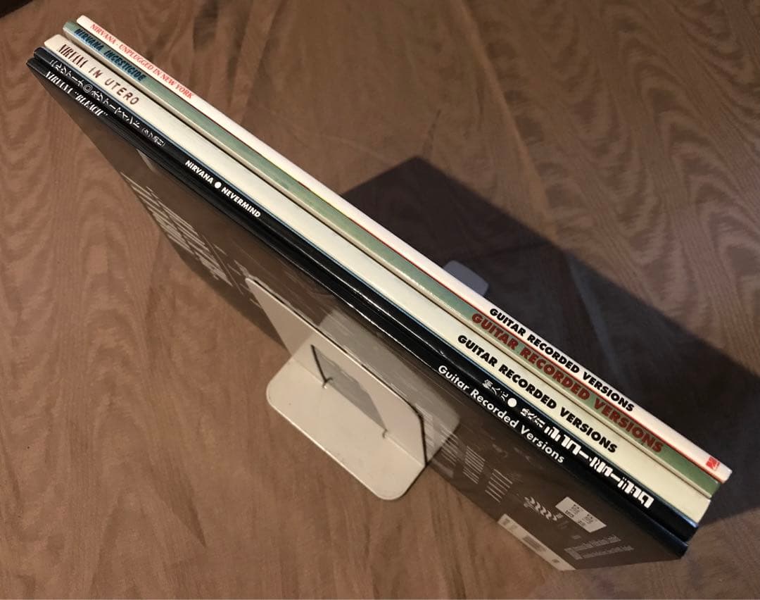 NIRVANA ギタースコア 5冊　カートコバーン ニルヴァーナ 楽譜 TAB