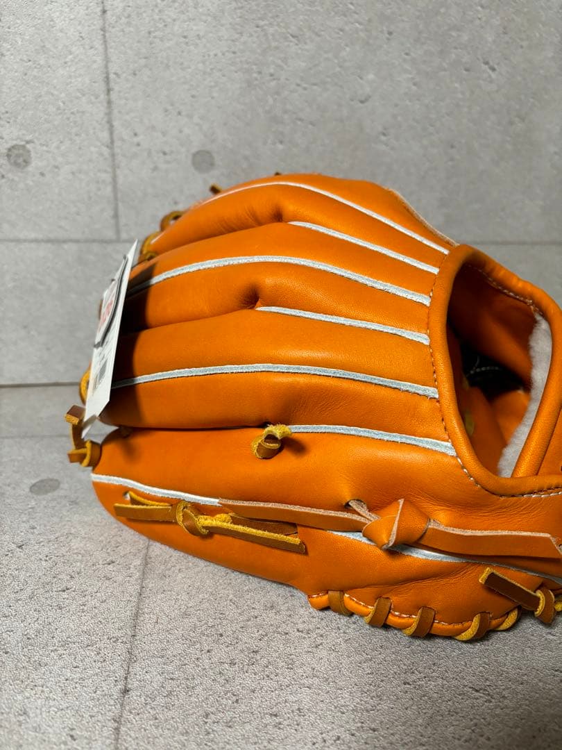 アトムズProfessional Line+ATOMS硬式用グローブ026型