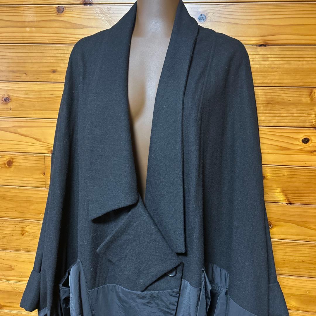 萌　オーバーサイズ　ゆったり異素材 コクーン コート 個性的　黒