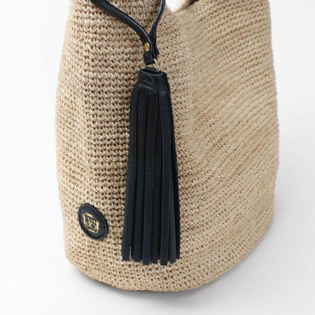 ヴィオラドーロ　かごバッグ　黒