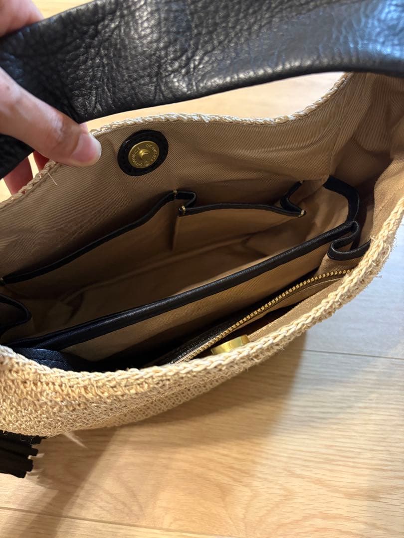 ヴィオラドーロ　かごバッグ　黒