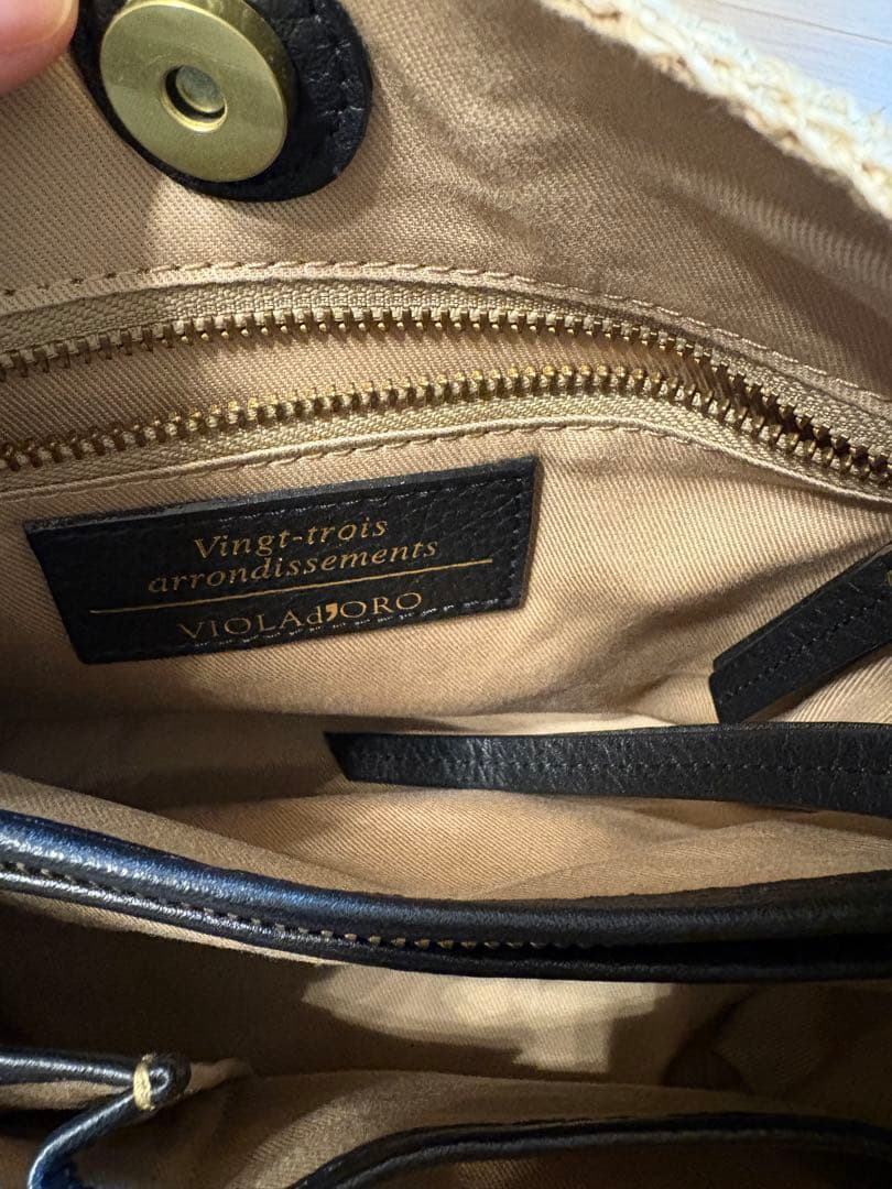 ヴィオラドーロ　かごバッグ　黒