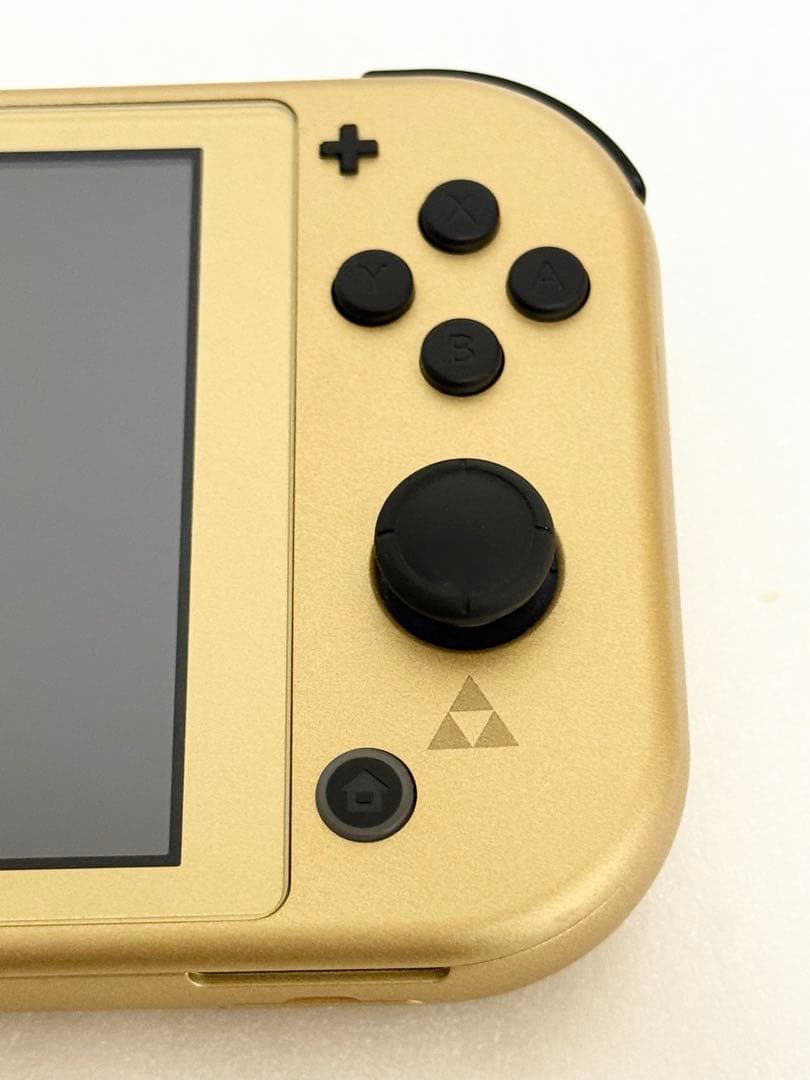 【極美品】ニンテンドースイッチライト ハイラルエディション