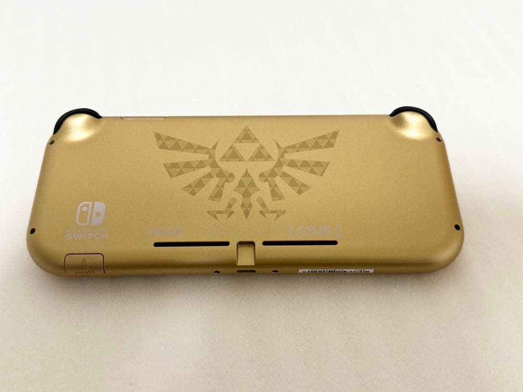 【極美品】ニンテンドースイッチライト ハイラルエディション