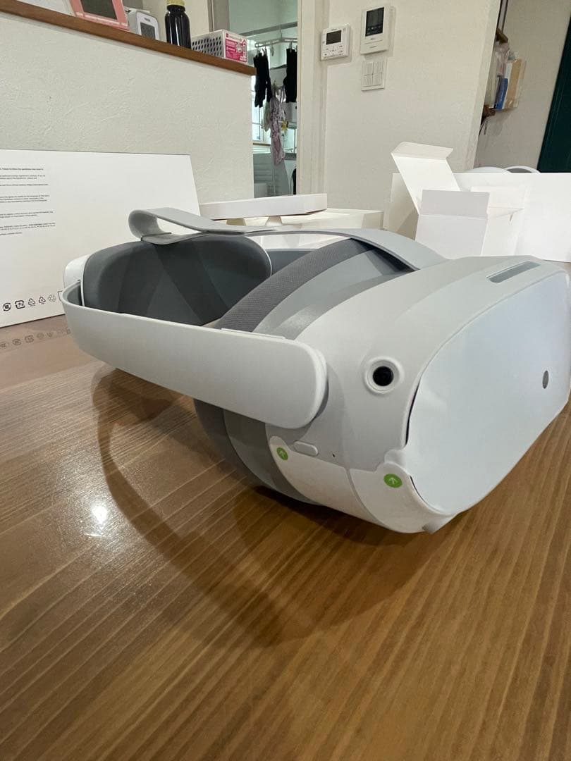 PICO 4 256GB VRヘッドセット