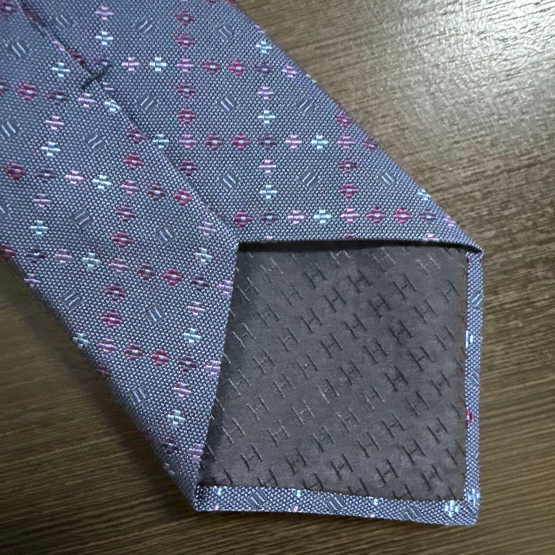 極美品 HERMES エルメス フラワー小紋柄 Hロゴ ネクタイ ネイビー