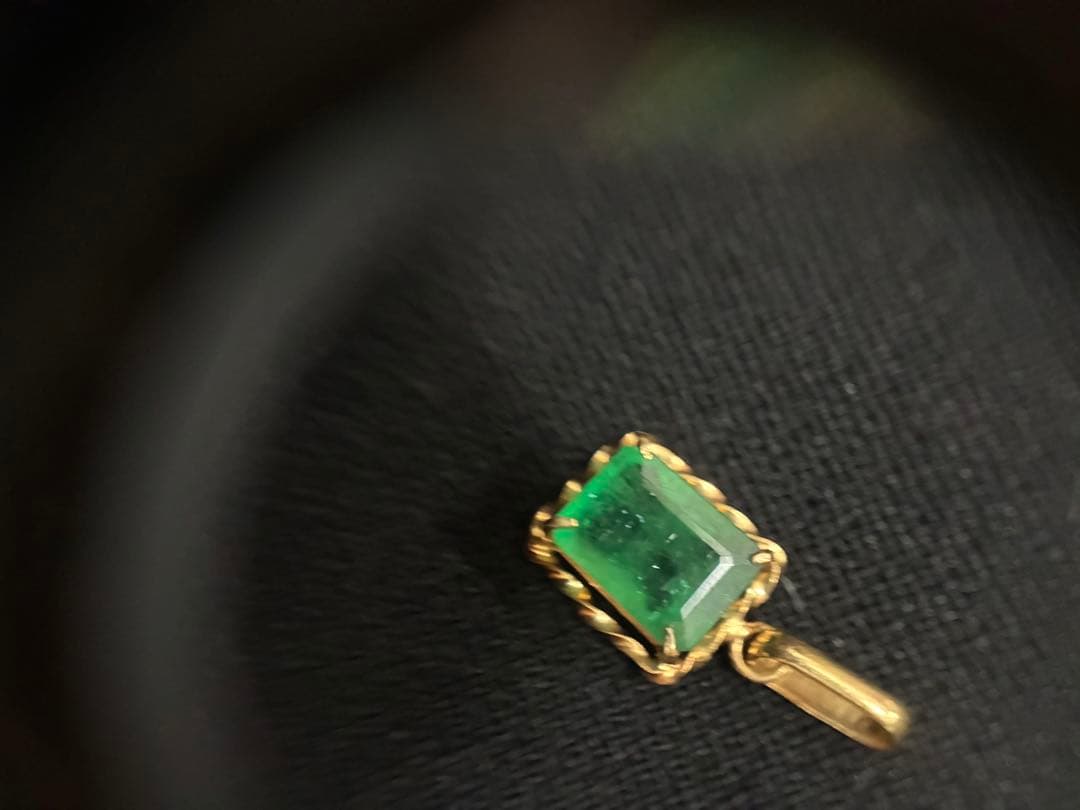 エメラルド K18チャーム　最終価格