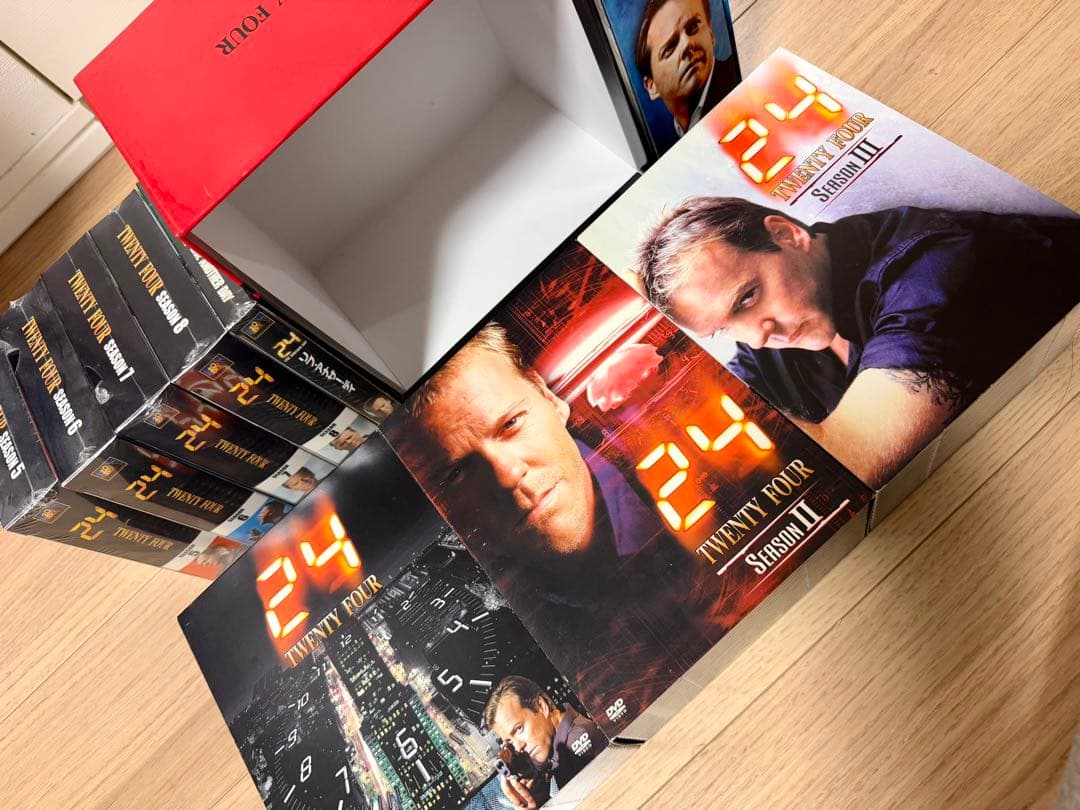 24 -TWENTY FOUR- シーズン1〜8+リブ・アナザー・デイ　セット