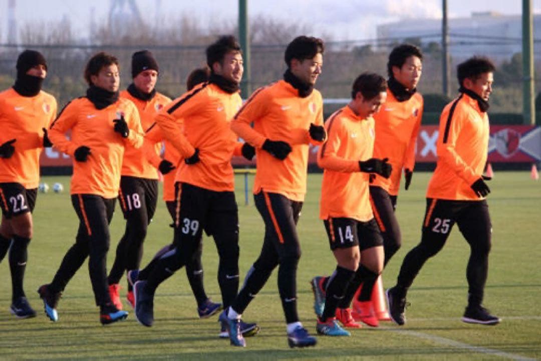 鹿島アントラーズ　選手支給　トレーニングウエア