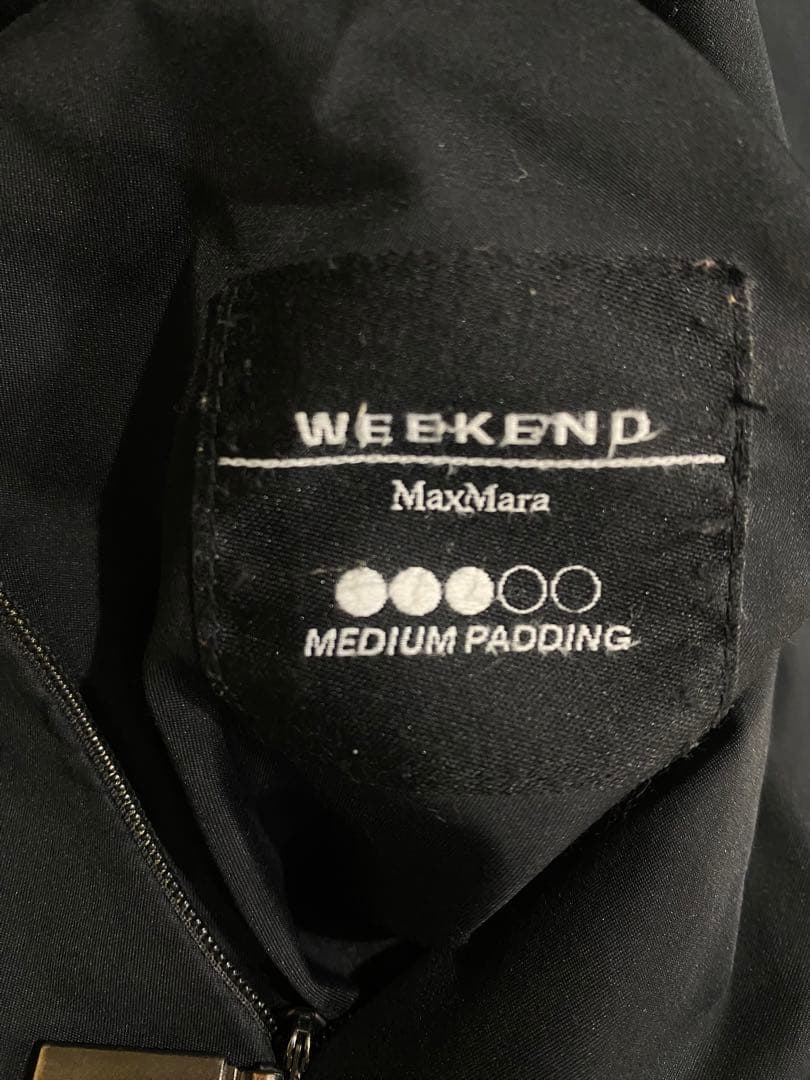 Weekend MaxMara リバーシブルダウンロングコート（ベージュ／黒）