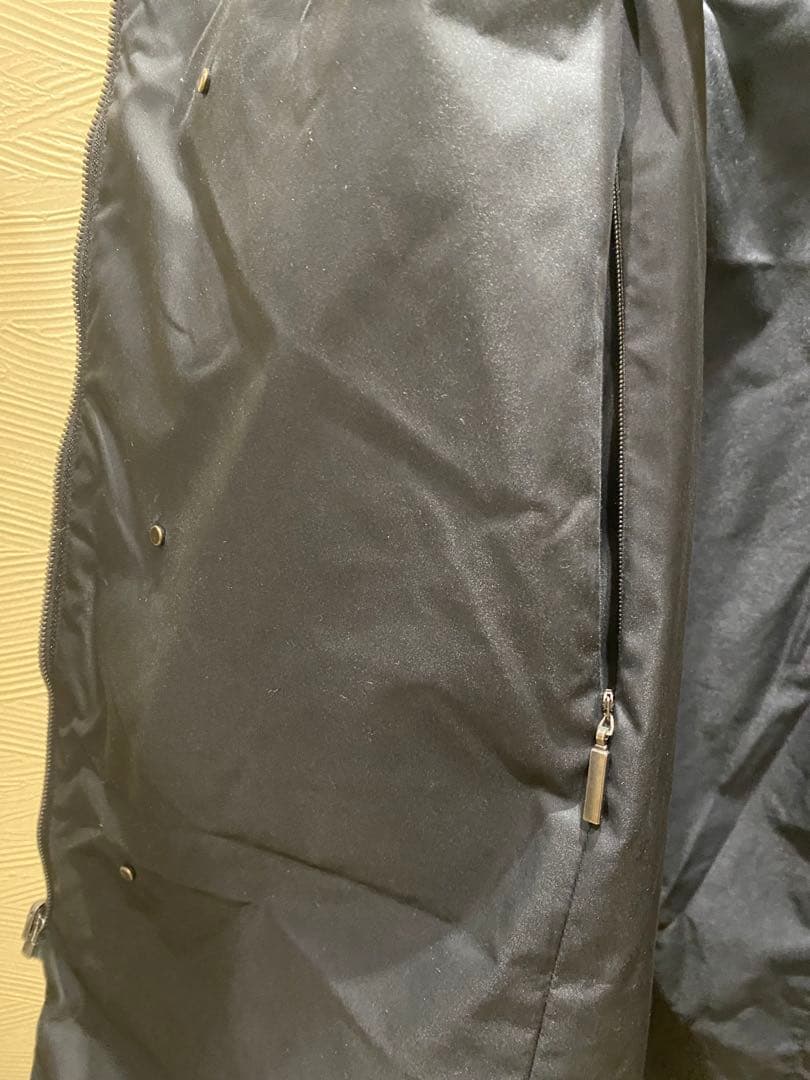 Weekend MaxMara リバーシブルダウンロングコート（ベージュ／黒）