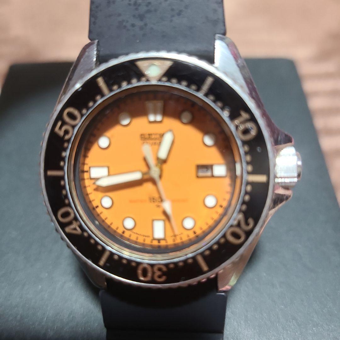 SEIKOオレンジ文字盤 レディースラバーベルト ダイバーズウォッチ