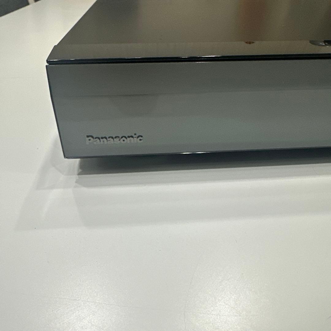 ブラン　匿名配送　Panasonic DMR-UX7050 ブルーレイ