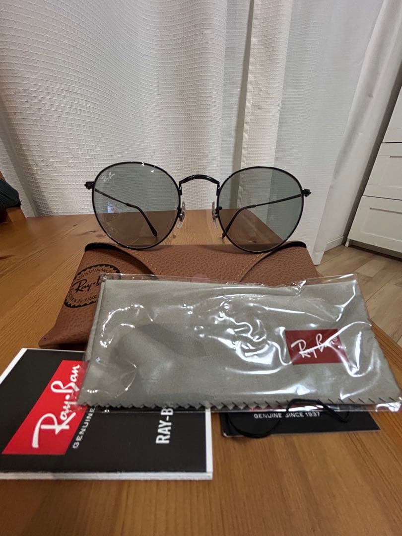 小物 Ray-Ban RB3447
