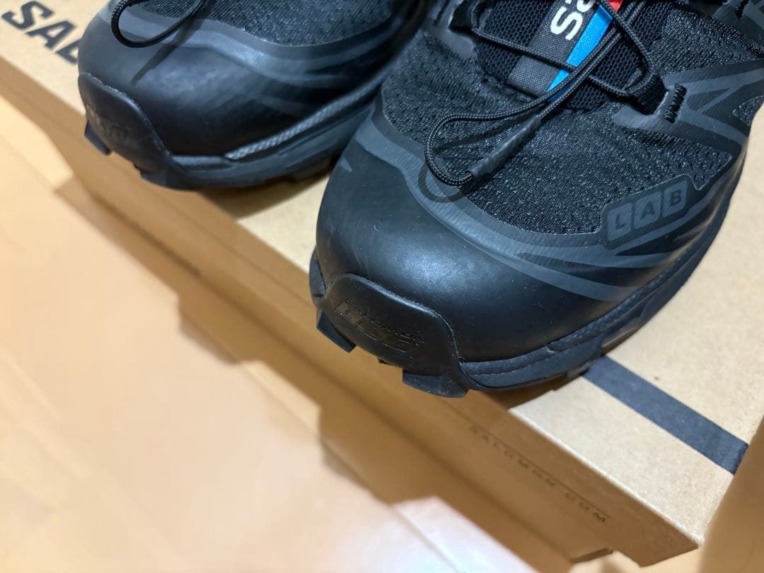 靴 SALOMON XT-6