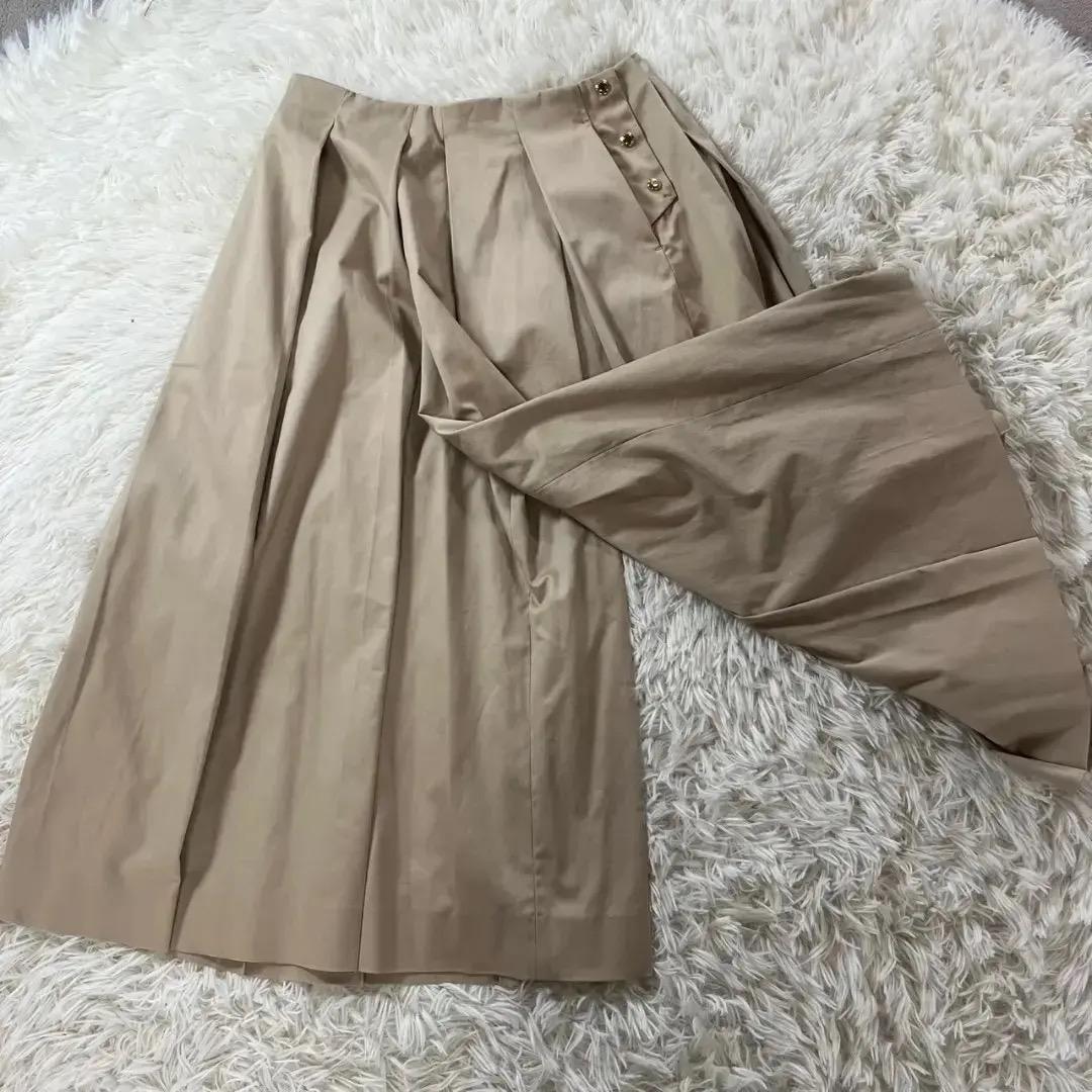 【美品・早い者勝ち】ドゥロワー キュロット ミモレ丈 ボタン付き S ベージュ