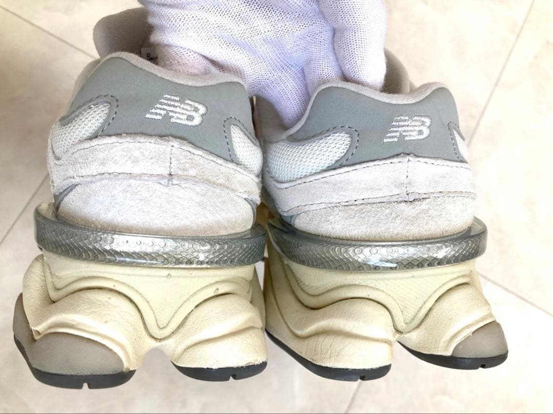 New Balance U9060 スニーカー