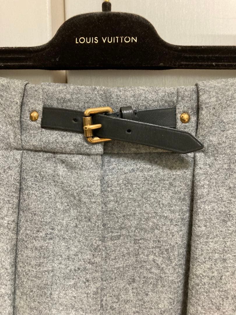 ☆美品☆ ルイヴィトン　ウールプリーツ膝丈スカート