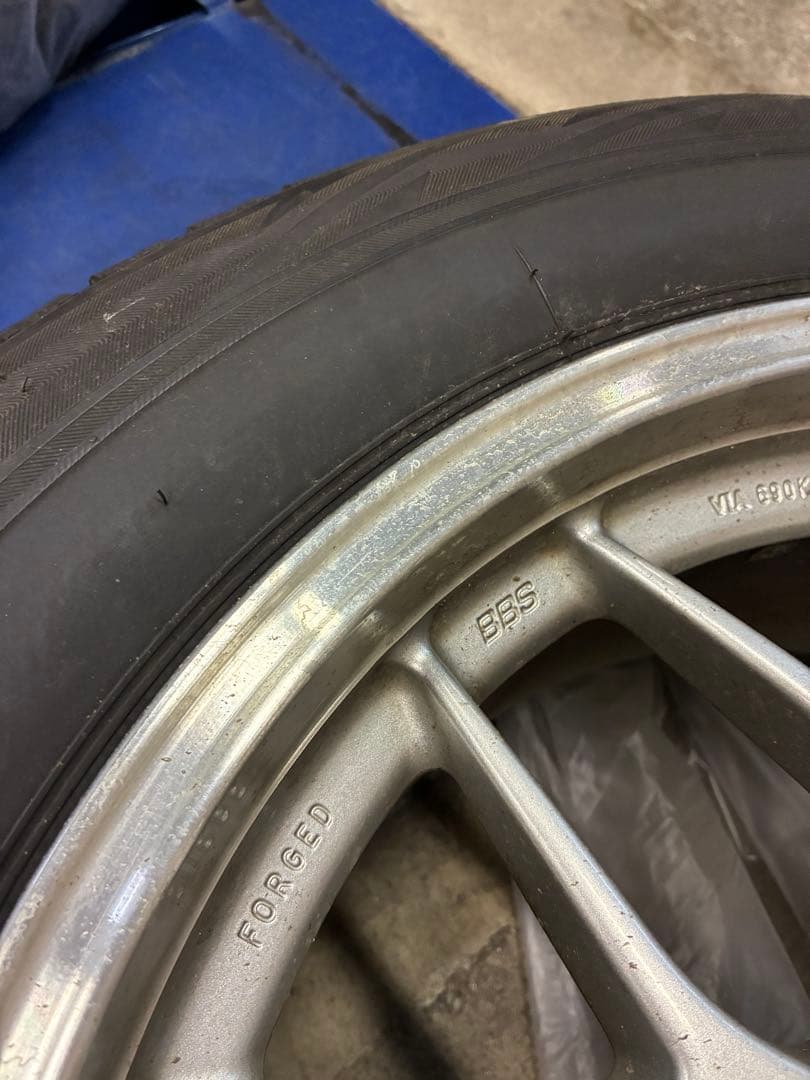 う*ん様 BBS 17インチホイール　タイヤ付