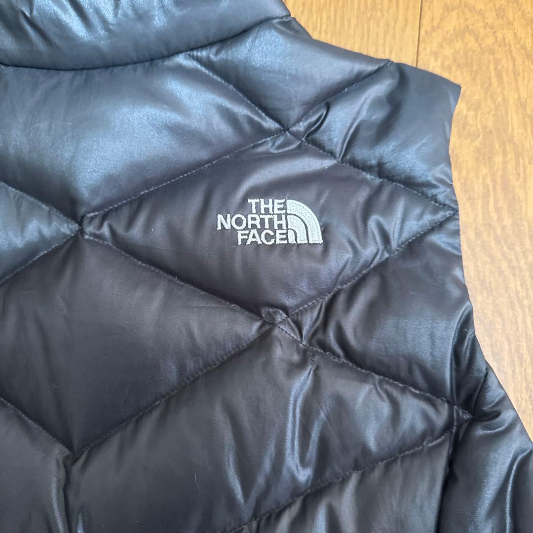 美品　ノースフェイスダウンベスト