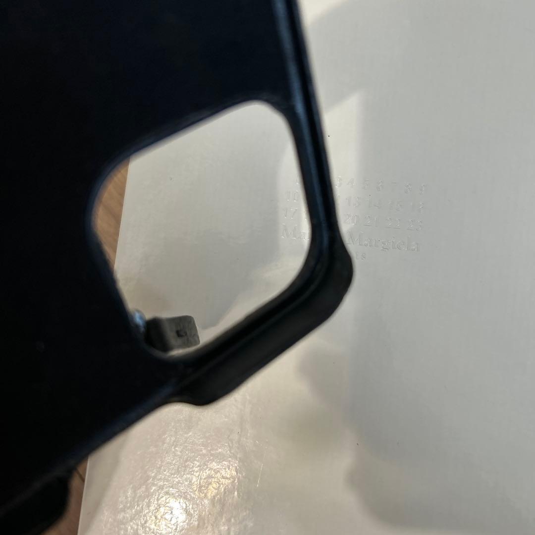 メゾンマルジェラ　iPhoneケース