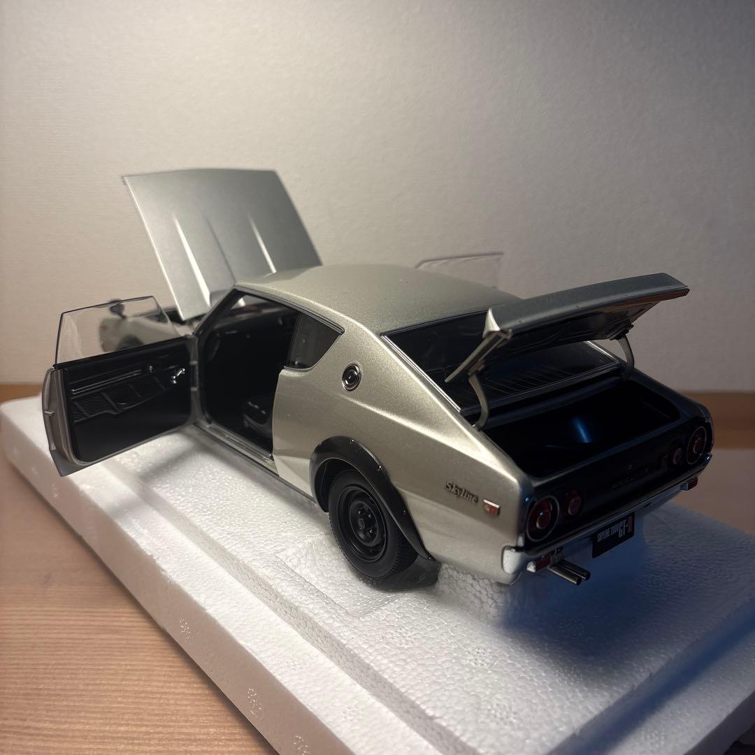 オートアート　ケンメリ　スカイライン GT-R KPGC110 1/18