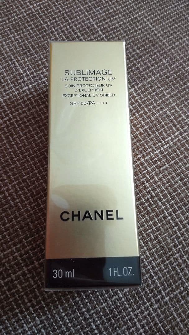 未使用 CHANEL サブリマージュ ラ プロテクシオン UV 50 30ml