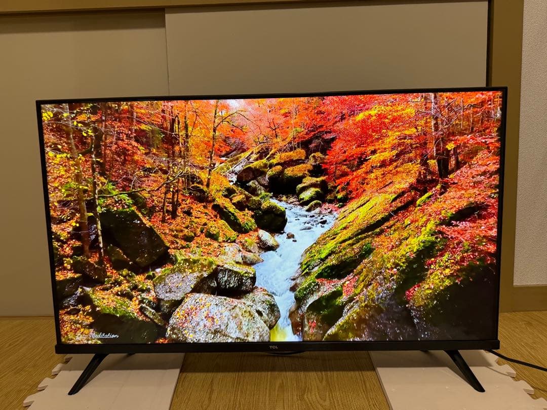 美品TCL 40S5200B 2022年製　⭕️ 地上 BS/CS、スマートテレビ