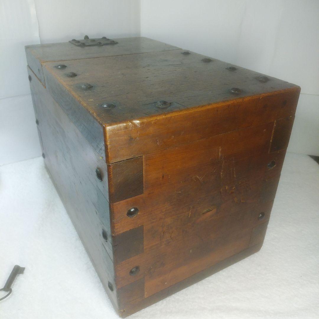 木製金庫　鍵付　時代箪笥　古民具　銭函　銭箱　千両箱　愛媛　船箪笥　明治十九年