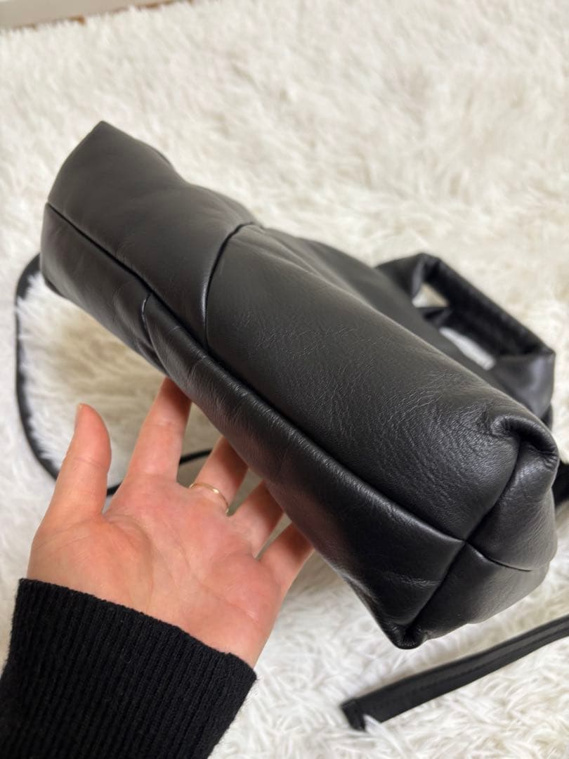 イアパピヨネ　本革2way ボンディングぺったんショルダーバッグ Sサイズ