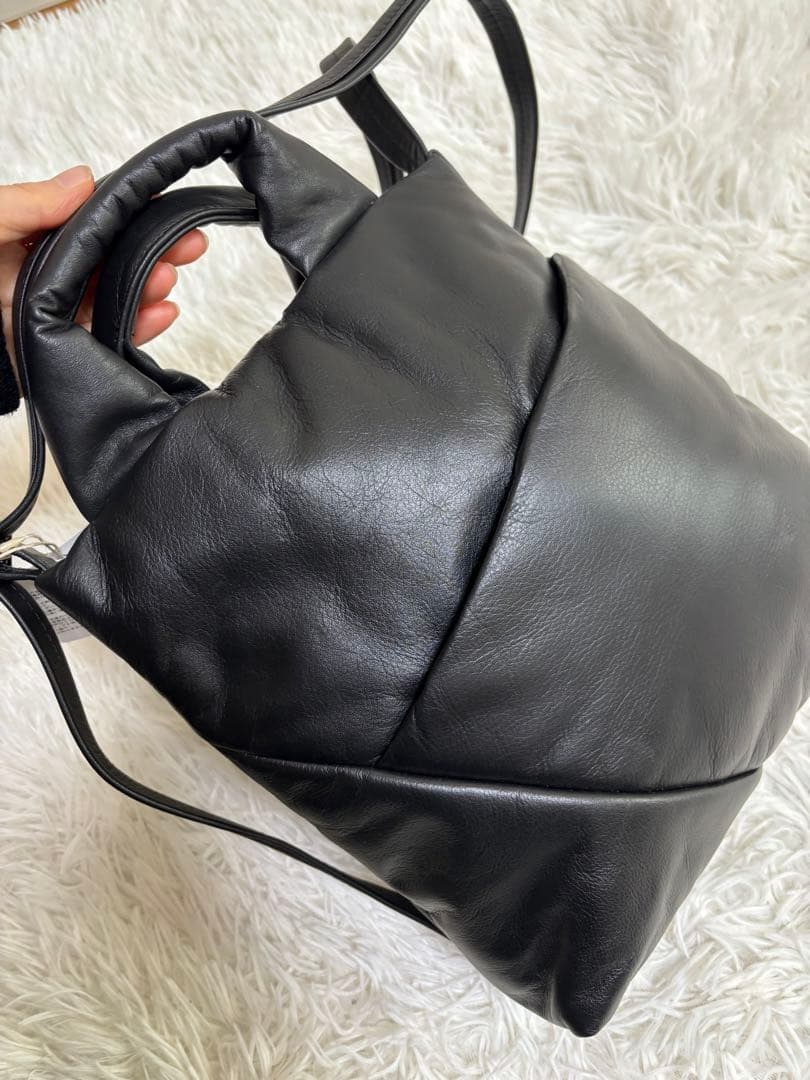 イアパピヨネ　本革2way ボンディングぺったんショルダーバッグ Sサイズ