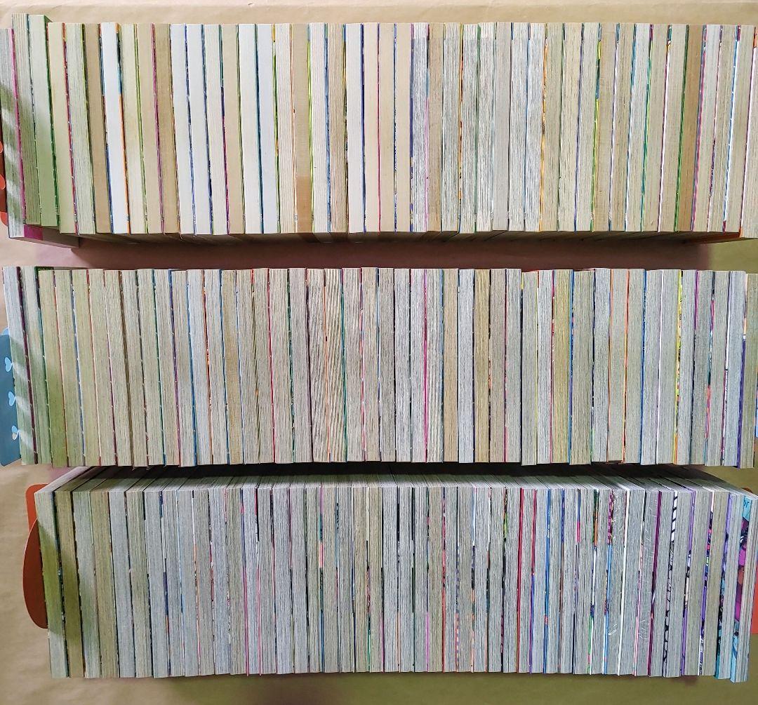 ジョジョの奇妙な冒険　1〜8部　全巻セット　ほか関連本4冊　／　計135冊