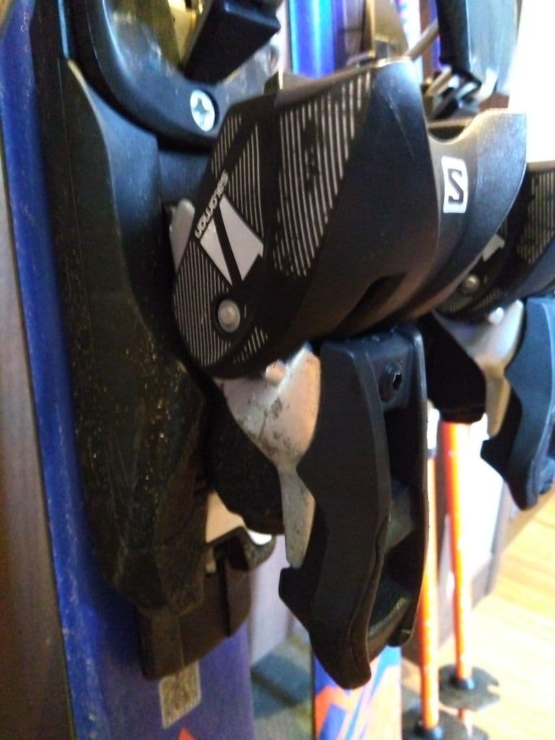 【ハイエンドモデル】SALOMON 子供用 スキーセット メンテ・WAX済み✔