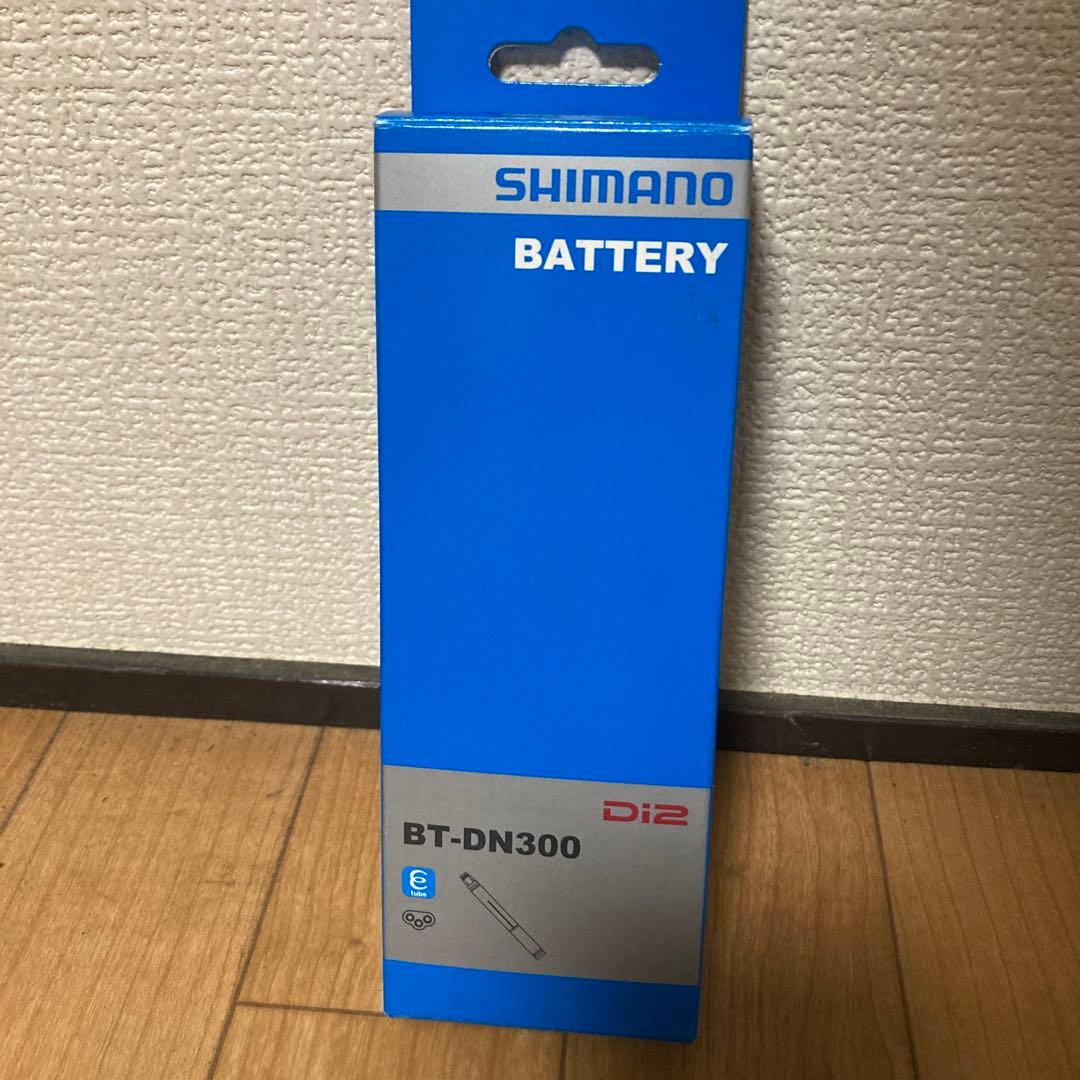 パーツ SHIMANO Di2 BT-DN300