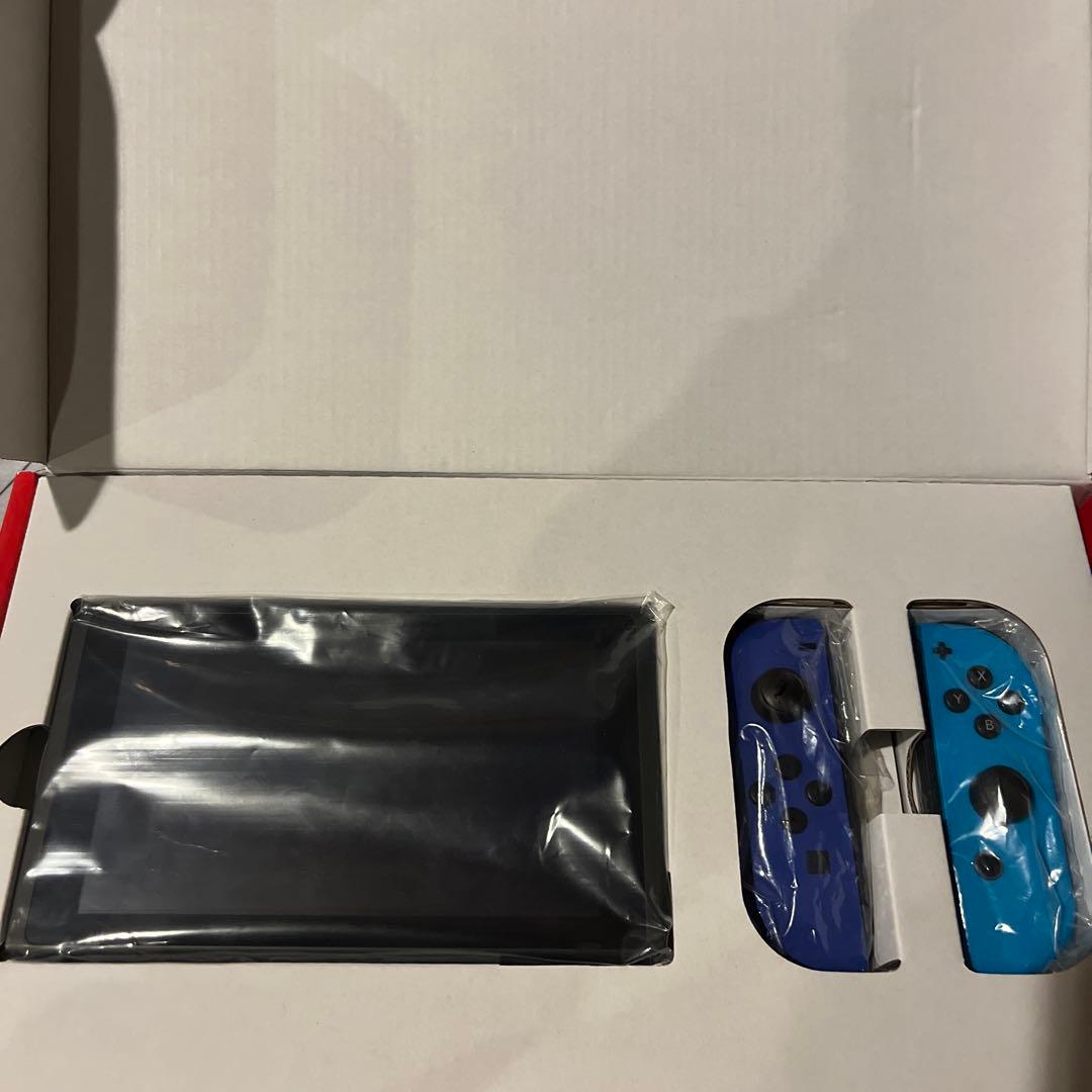 ニンテンドースイッチ　バッテリー増強版 Nintendo Switch