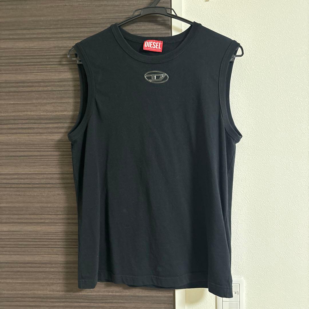 タンクトップ　diesel
