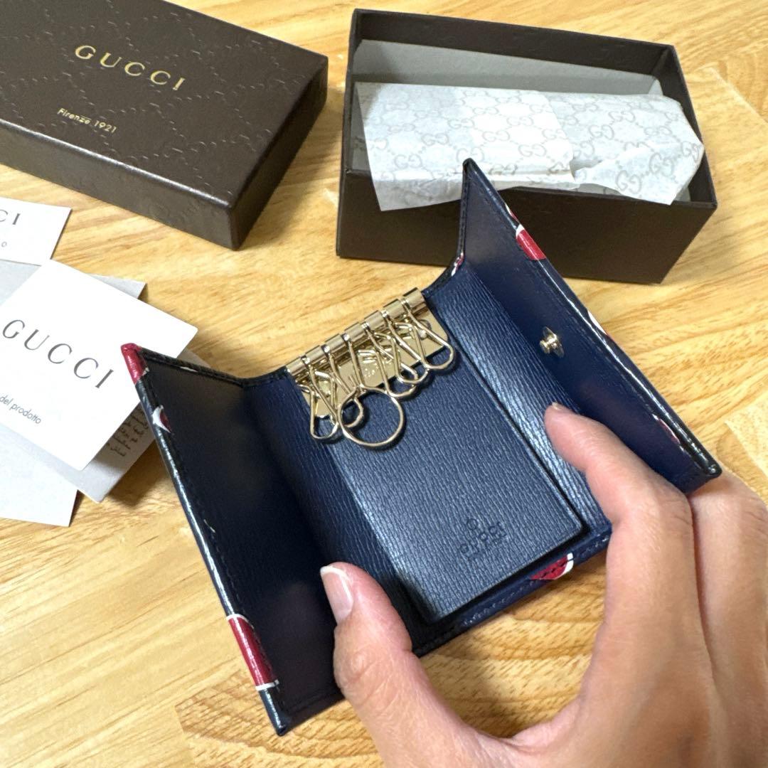 【箱付き】GUCCI　６連キーケース　ハートビートプリント　レザー