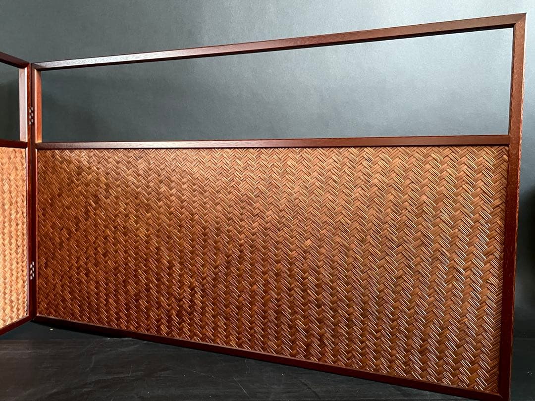 【美品】「母」 利休梅 網代 両面使い 上透かし 清満 風炉先屏風(121⑥)