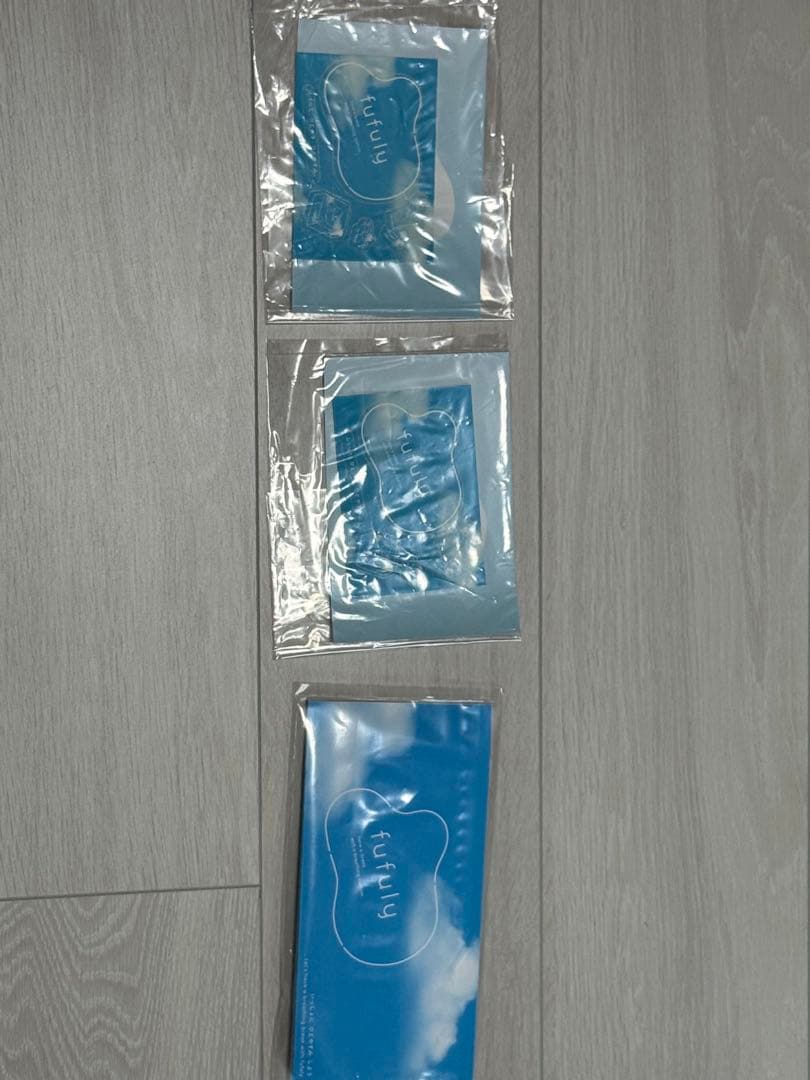 【okayu様】【美品】fufuly-呼吸するクッション-