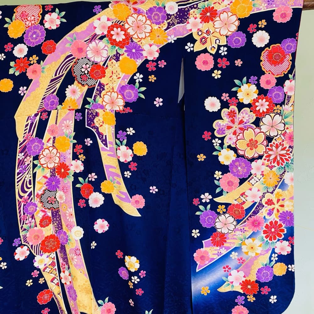 振袖 正絹 紺 熨斗目 桜 豪華金彩 暈し L 身丈169 裄68 成人式