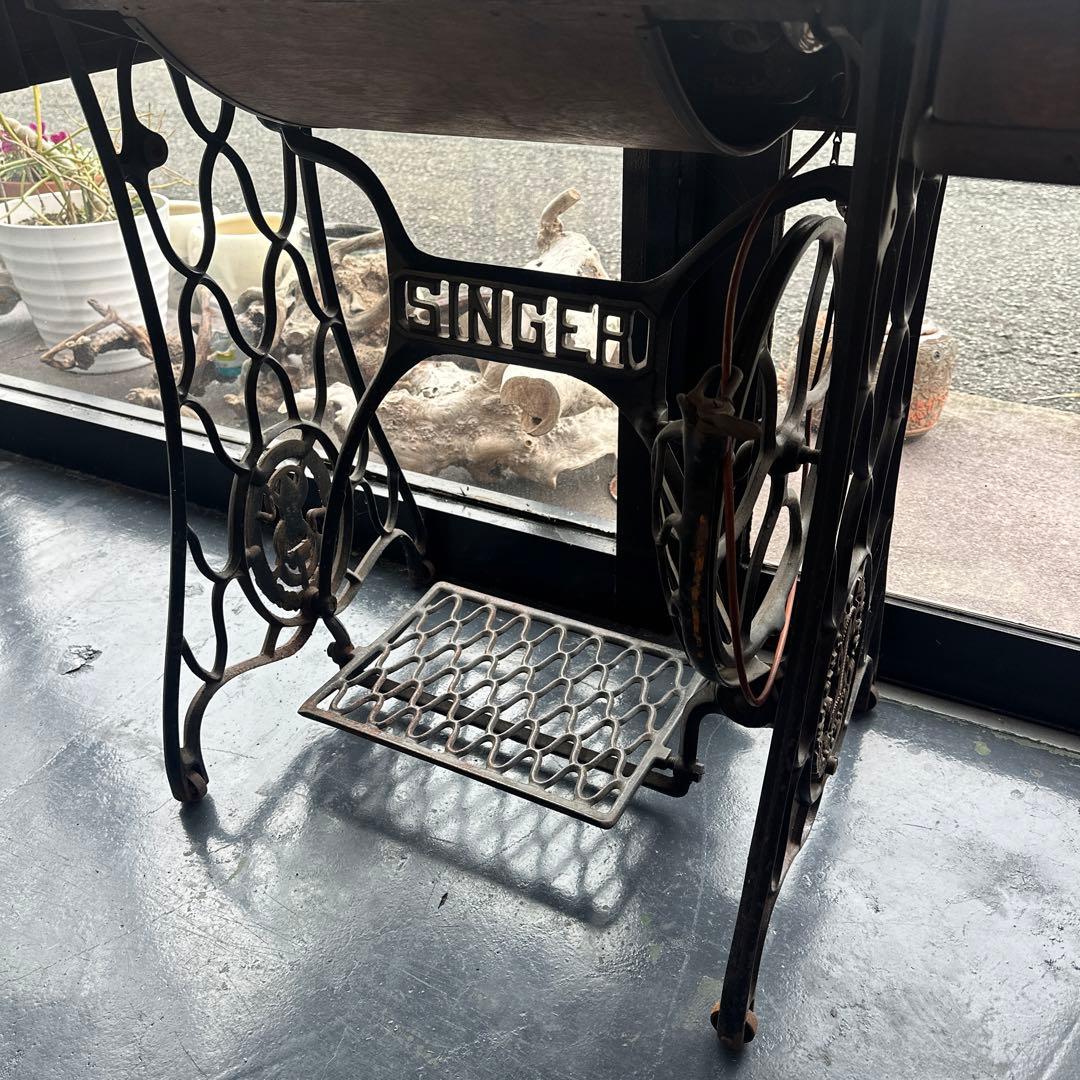 これで本当に削除❣️ヴィンテージ　シンガーミシン