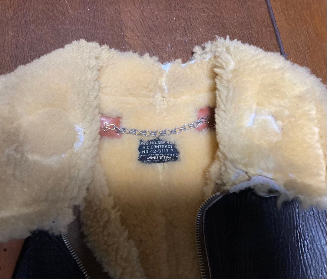 な*ん様 バズリクソンズ　フライトジャケット　B-6 ムートン　羊