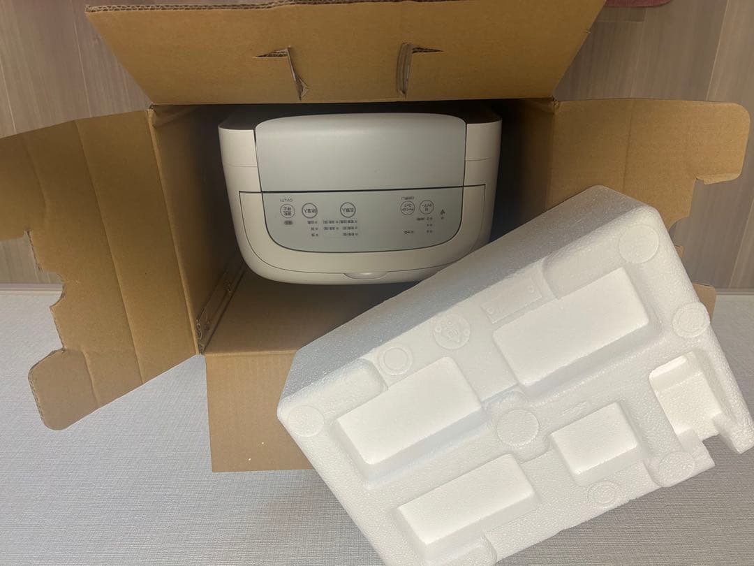 SHARP 除湿機 CV-L71-W ホワイト 取扱説明書付き