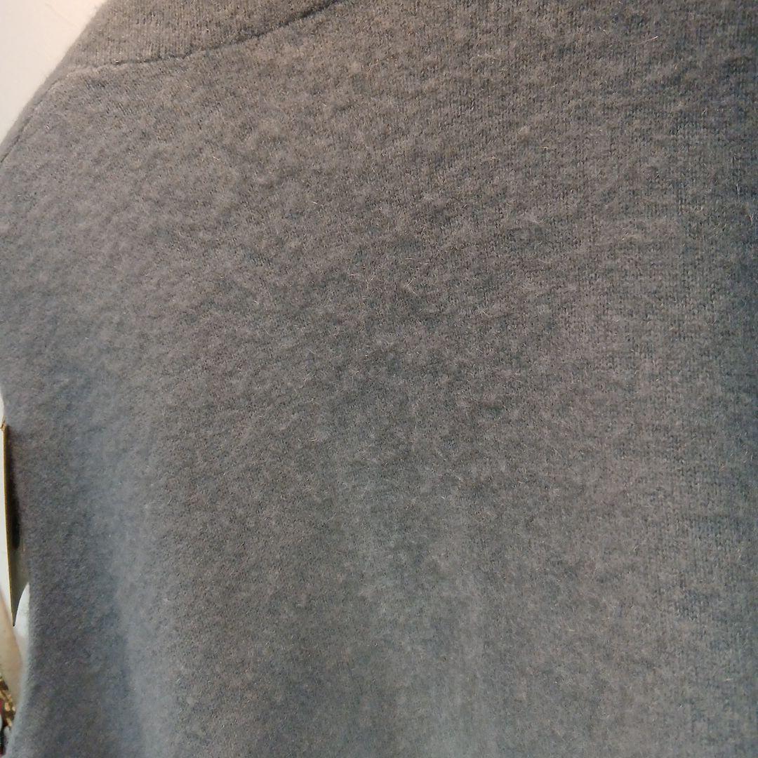 カシミヤ　芽風　新品、未使用　ME FUカシミヤ100％　ニットピン付き　メフウ